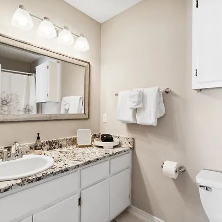 !! New !! 5Min Walk 2 Miramar Beach, Mins To Shopping, Steps To Pool, Patio And Yard, Dog Friendly, 1Gb Wifi Destin Exterior photo