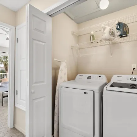 !! New !! 5Min Walk 2 Miramar Beach, Mins To Shopping, Steps To Pool, Patio And Yard, Dog Friendly, 1Gb Wifi Destin Exterior photo